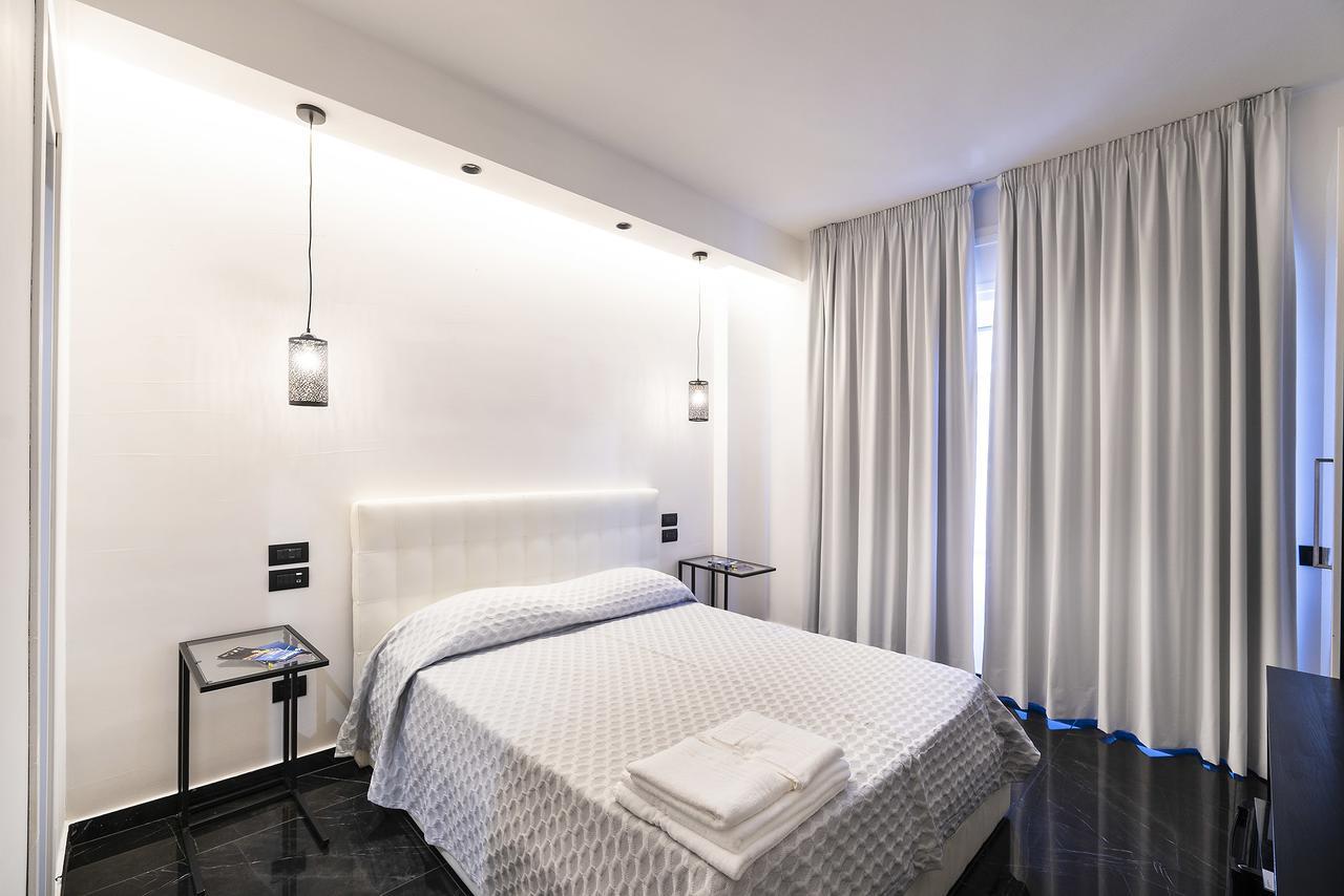 Chez Anna 2* Naples